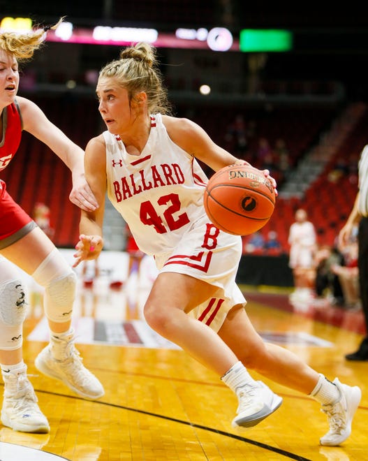 Ballard's Molly Ihle drives to the basket during the 4A semifinals game against Dallas Center Grimes Thursday, March 4, 2021.